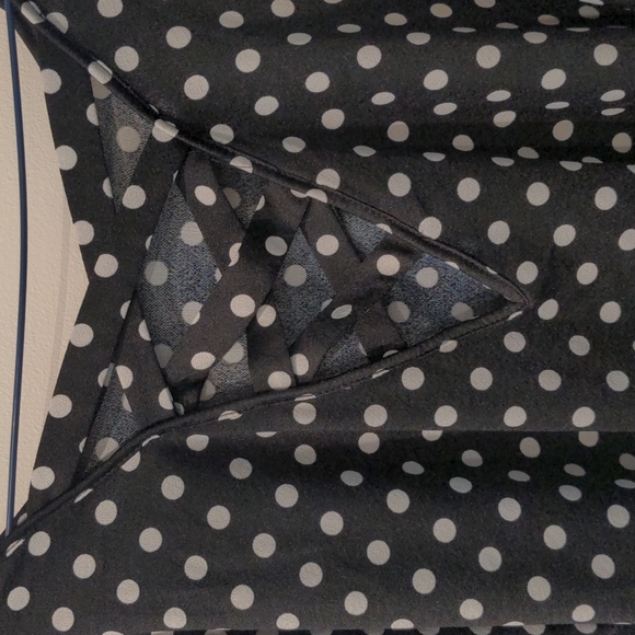 Shein size 1x polka dot blouse - Picture 3 of 4